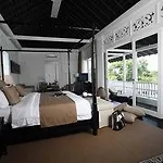 Ranadi Villa